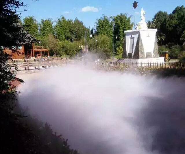 安徽水世界景區(qū)造霧 降溫設(shè)備安裝 常州強興